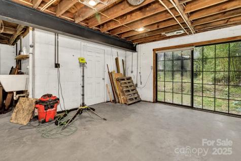 200 Dry Branch Road Marshall NC 28753