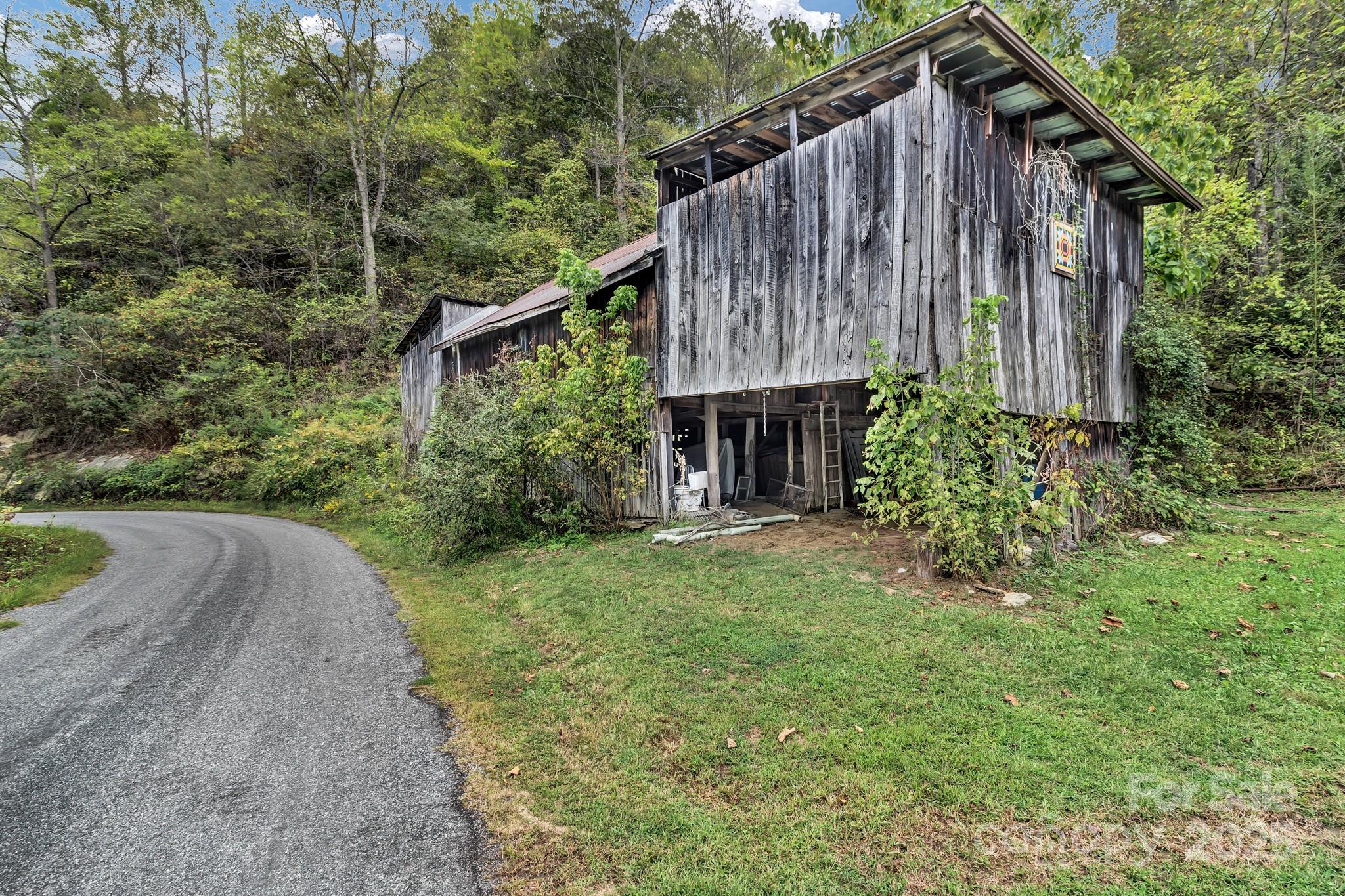 200 Dry Branch Road Marshall NC 28753