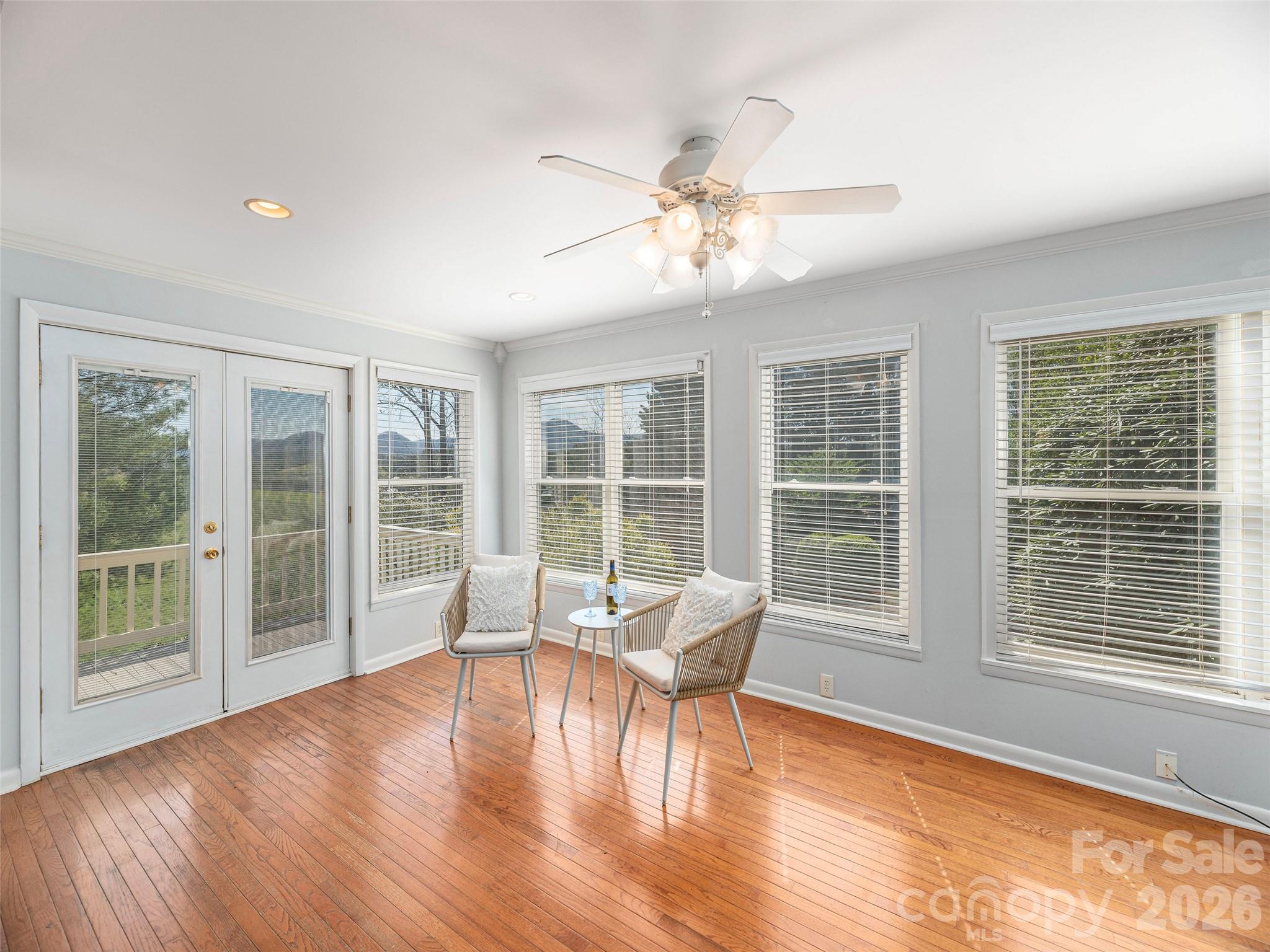 55 Round Top Road Waynesville NC 28785