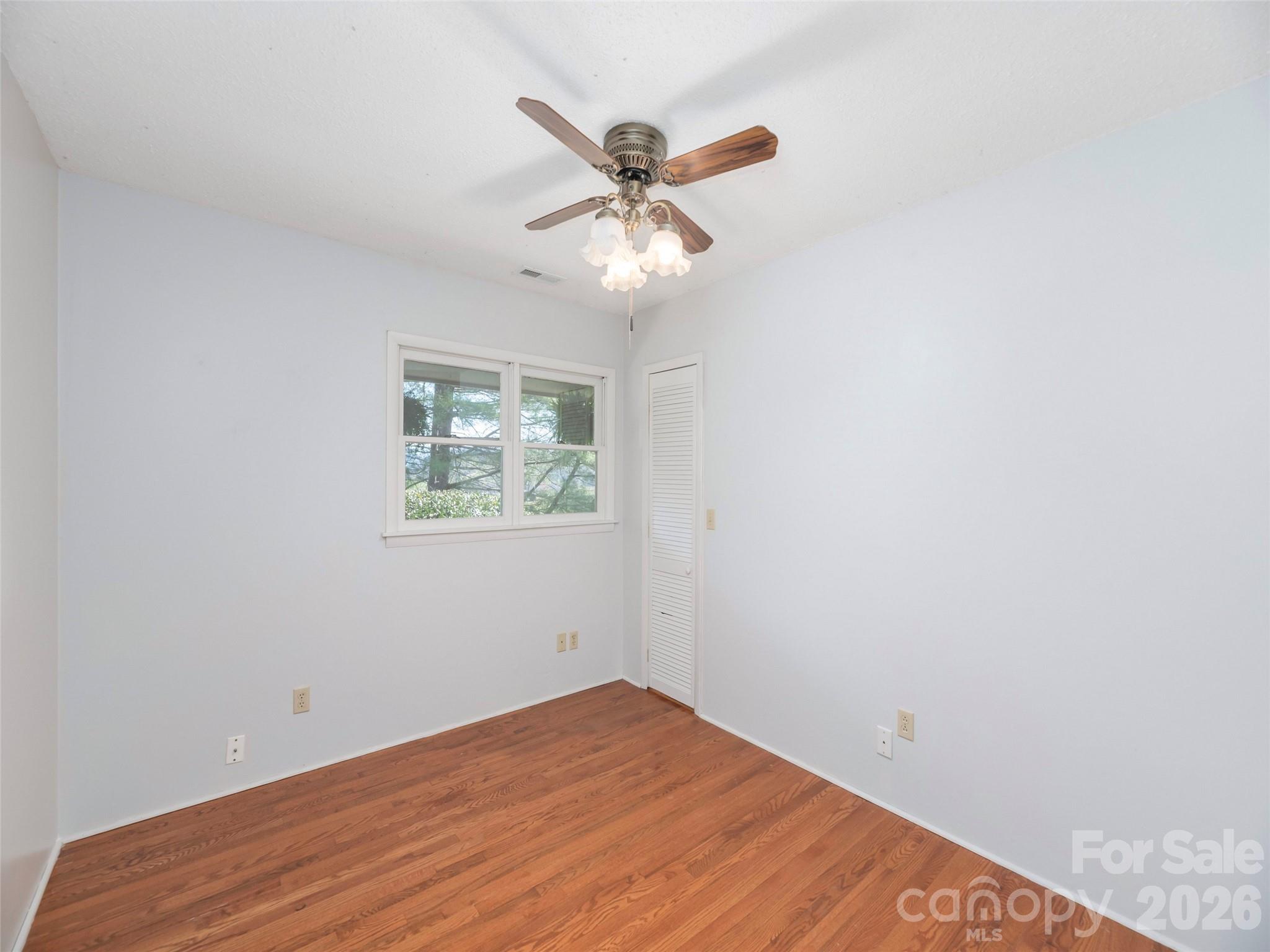 55 Round Top Road Waynesville NC 28785