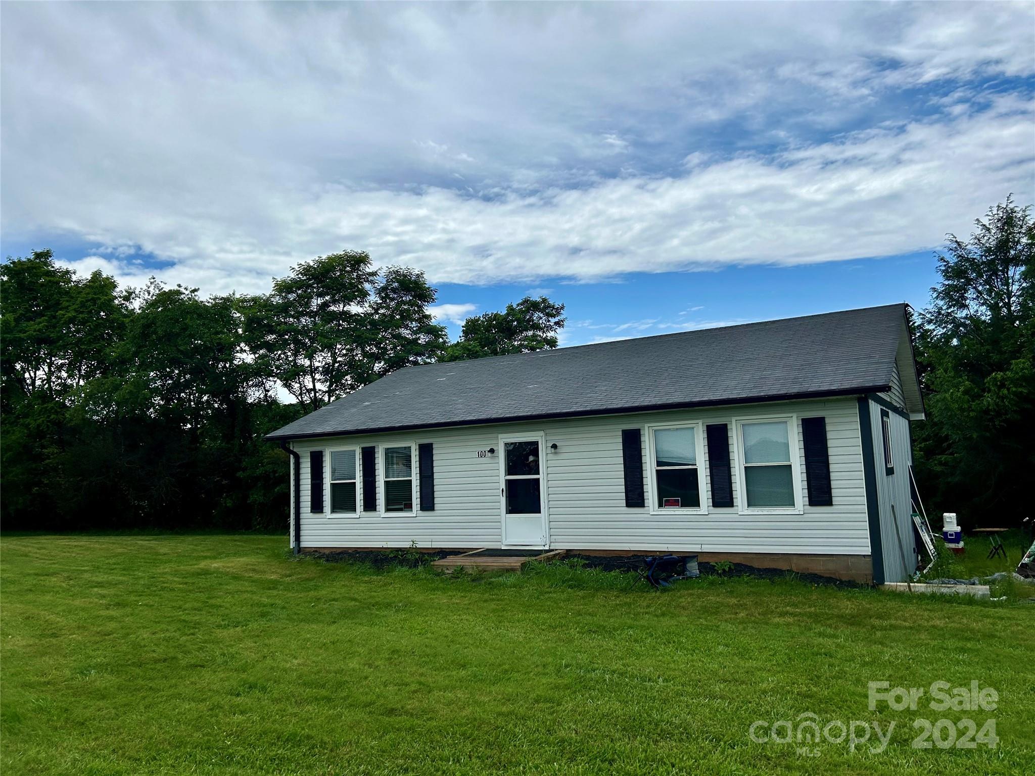 100 Horizon Meadows Road Alexander NC 28701