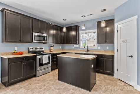 21 Henbit Way Arden NC 28704