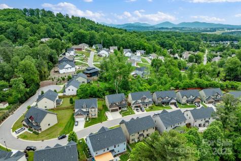 21 Henbit Way Arden NC 28704