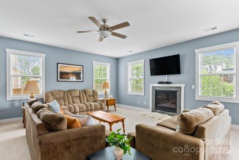 21 Henbit Way Arden NC 28704