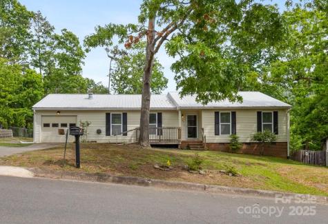 65 Knoll Ridge Drive Asheville NC 28804