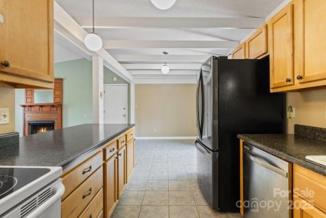 65 Knoll Ridge Drive Asheville NC 28804