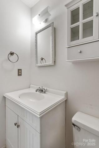 65 Knoll Ridge Drive Asheville NC 28804