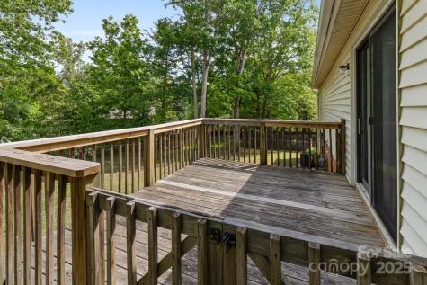65 Knoll Ridge Drive Asheville NC 28804