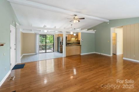 65 Knoll Ridge Drive Asheville NC 28804
