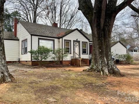 1604 Salisbury Avenue Albemarle NC 28001