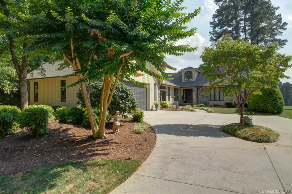 7996 Ravenwood Lane Stanley NC 28164