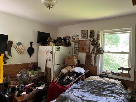 125 Parker Cove Road Weaverville NC 28787