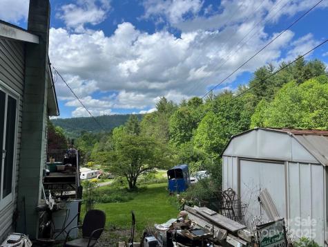 125 Parker Cove Road Weaverville NC 28787