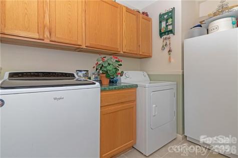 612 Old Home Place Road Tuckasegee NC 28783