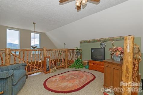 612 Old Home Place Road Tuckasegee NC 28783