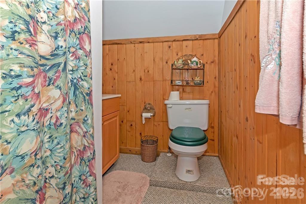 612 Old Home Place Road Tuckasegee NC 28783