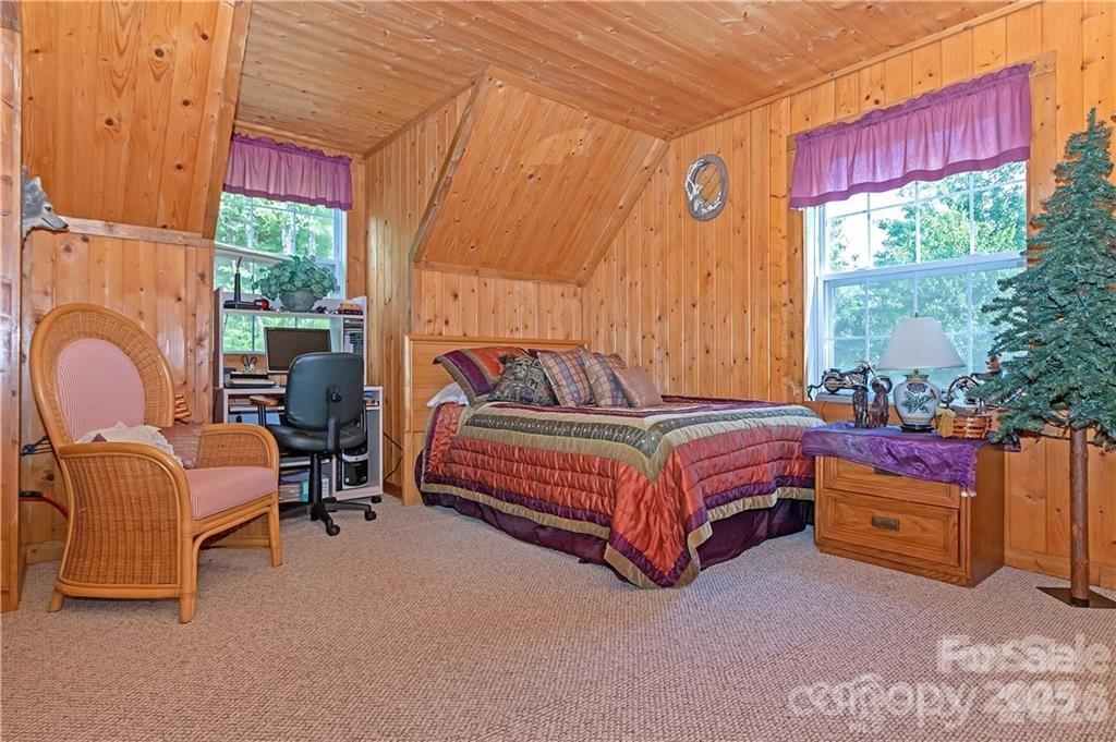 612 Old Home Place Road Tuckasegee NC 28783