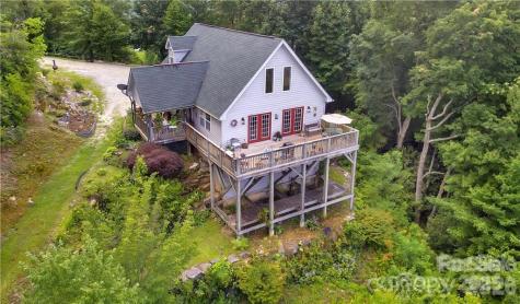 612 Old Home Place Road Tuckasegee NC 28783