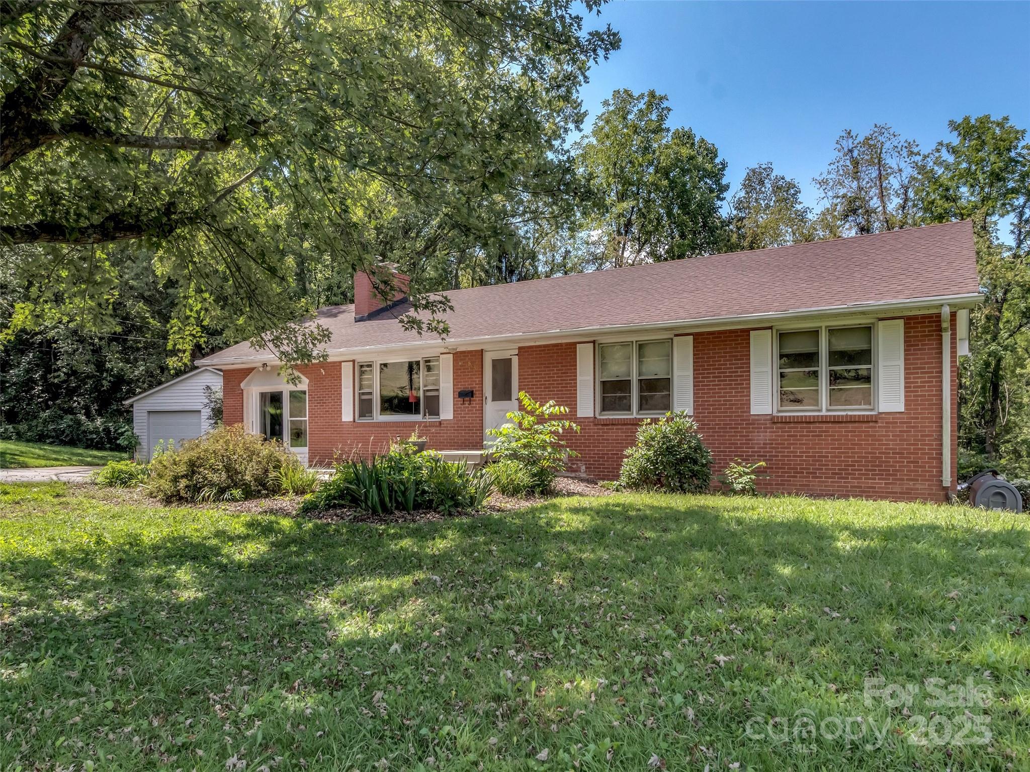 565 Crabtree Mountain Road Canton NC 28716