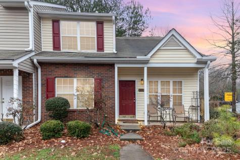 6881 Juniper Tree Street Charlotte NC 28215