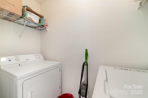 6881 Juniper Tree Street Charlotte NC 28215