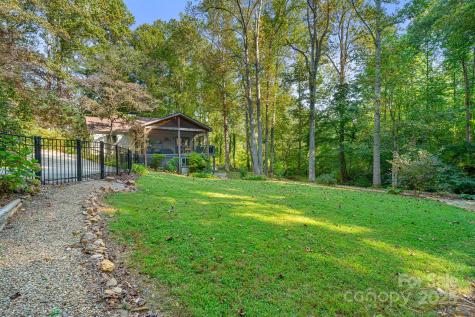 23 Shelby Drive Asheville NC 28803