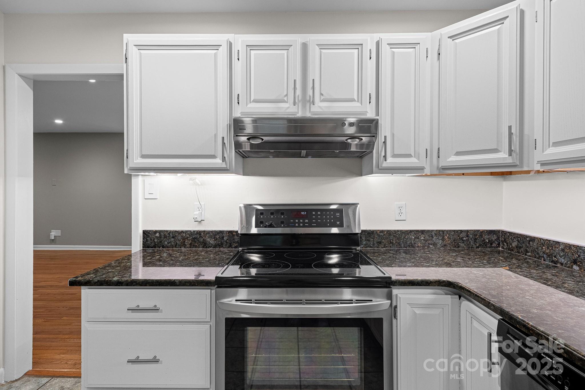 23 Shelby Drive Asheville NC 28803