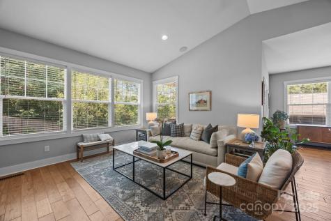 5 Meeting Street Asheville NC 28803