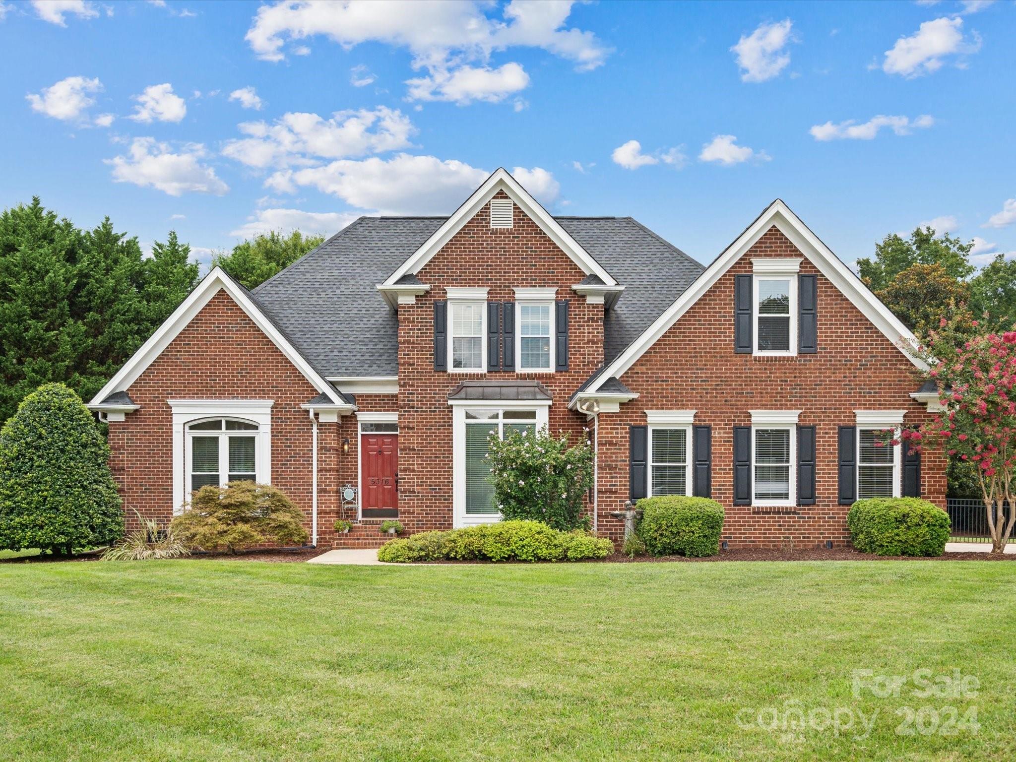 5316 Ravenglass Court Waxhaw NC 28173