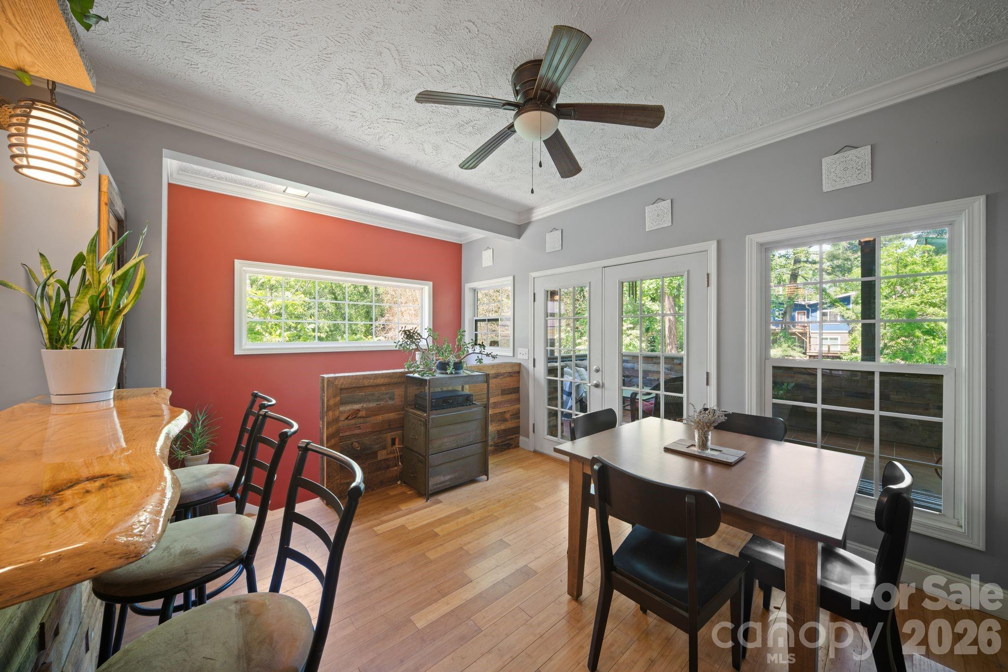 33 Wilmington Street Asheville NC 28806