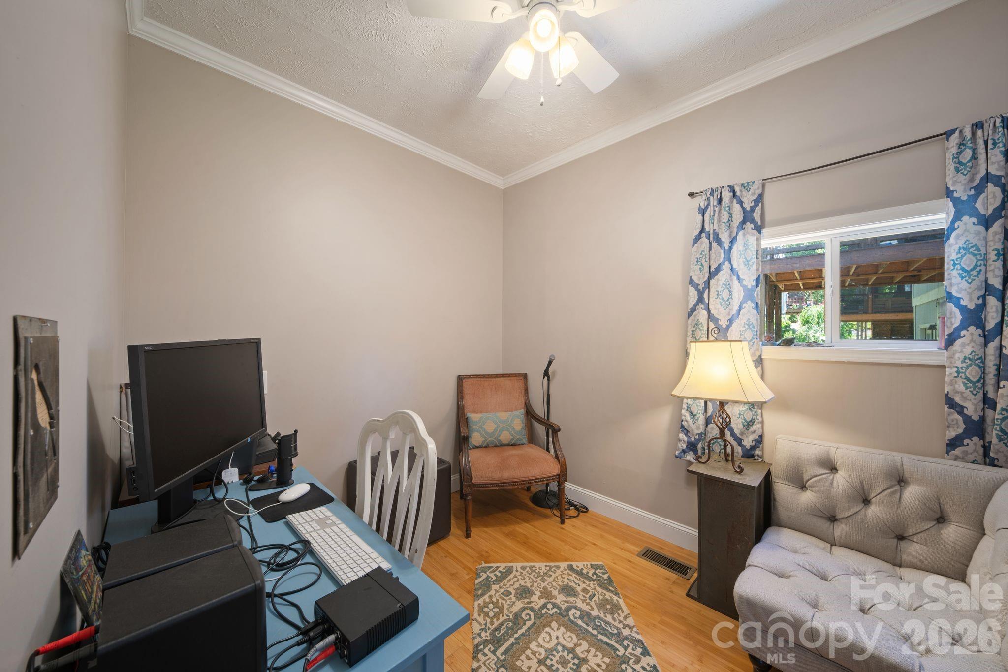 33 Wilmington Street Asheville NC 28806