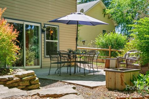 33 Wilmington Street Asheville NC 28806