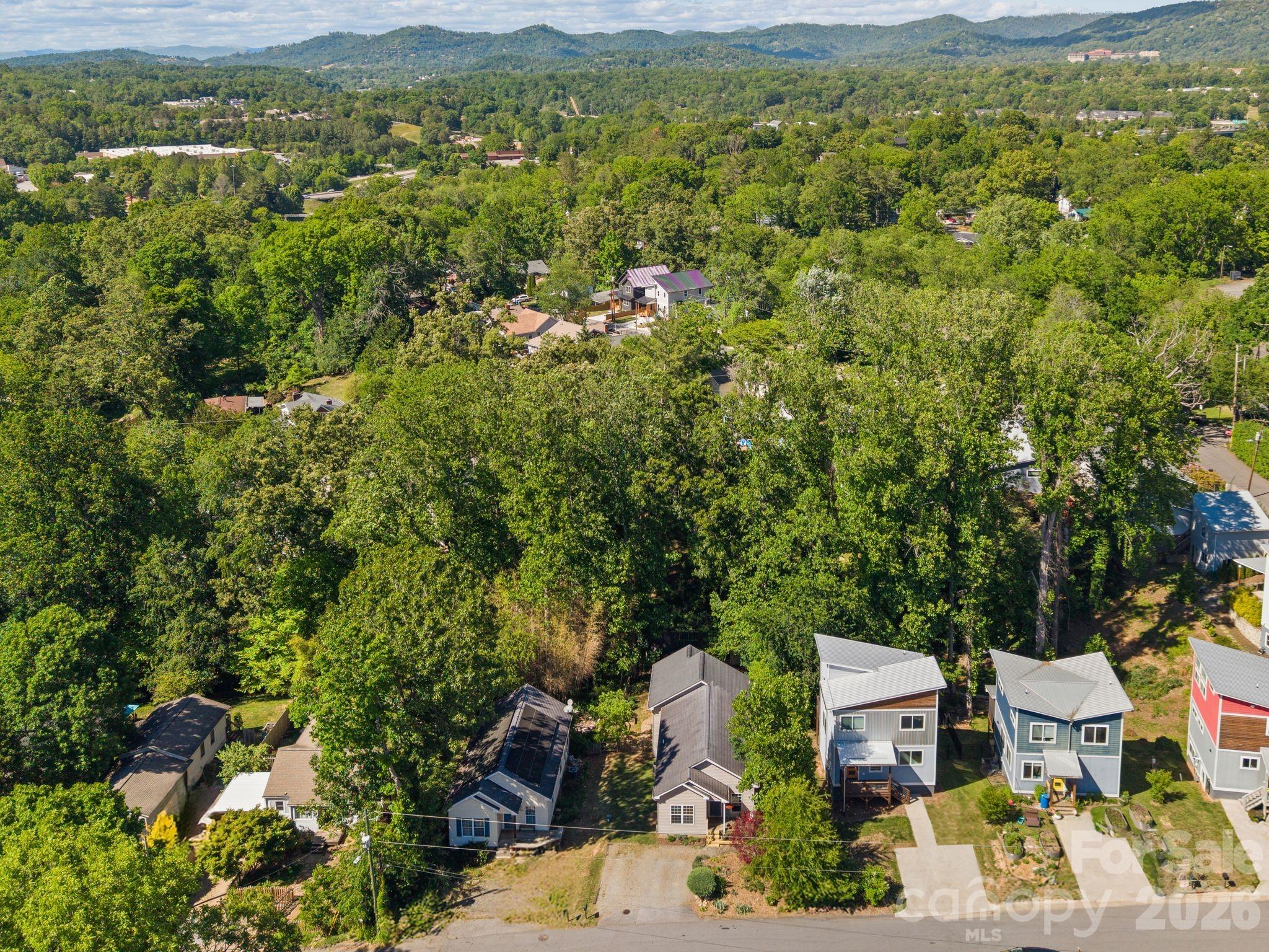 33 Wilmington Street Asheville NC 28806