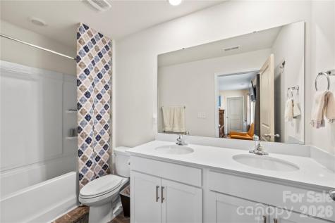 2 Chambers Garden Drive Arden NC 28704