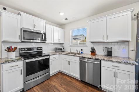 2 Chambers Garden Drive Arden NC 28704