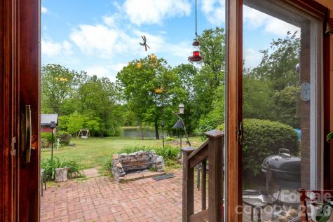 475 Hendren Road Moravian Falls NC 28654
