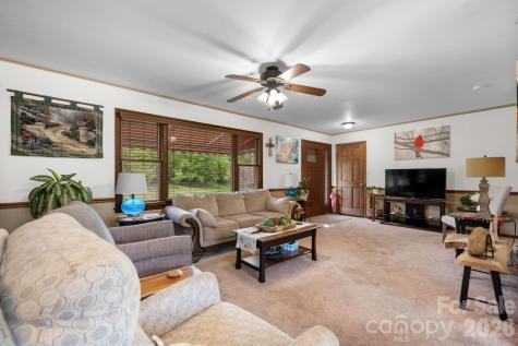 475 Hendren Road Moravian Falls NC 28654