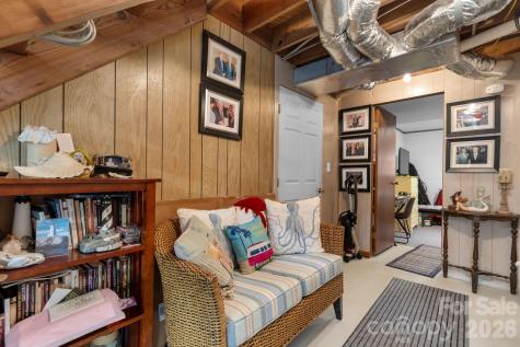 475 Hendren Road Moravian Falls NC 28654