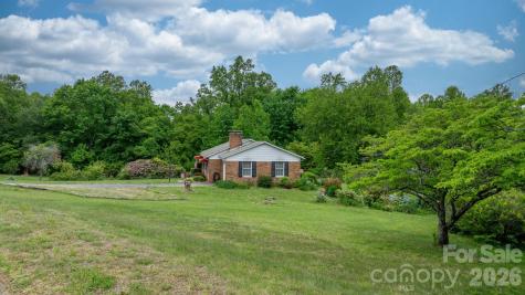 475 Hendren Road Moravian Falls NC 28654