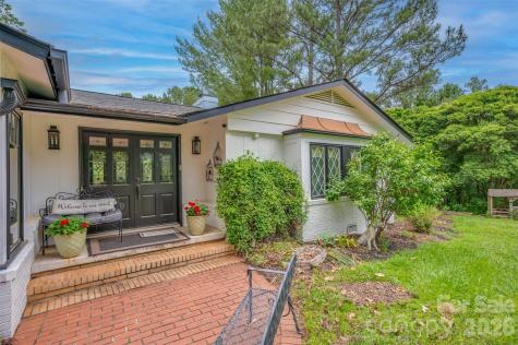 64 Persimmon Hill Drive Columbus NC 28722