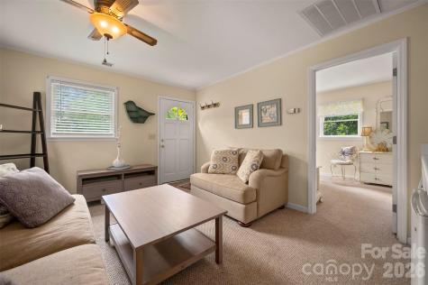 64 Persimmon Hill Drive Columbus NC 28722