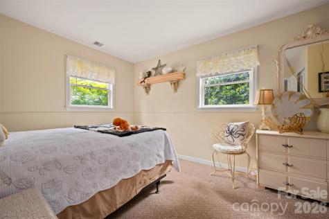 64 Persimmon Hill Drive Columbus NC 28722