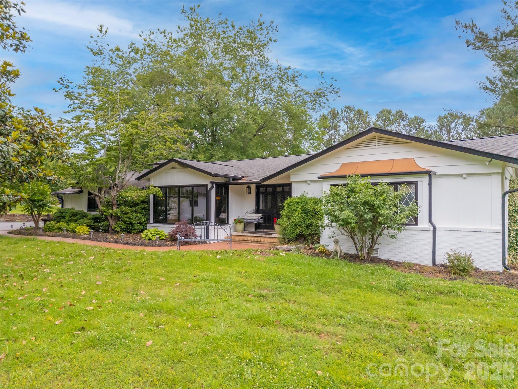 64 Persimmon Hill Drive Columbus NC 28722