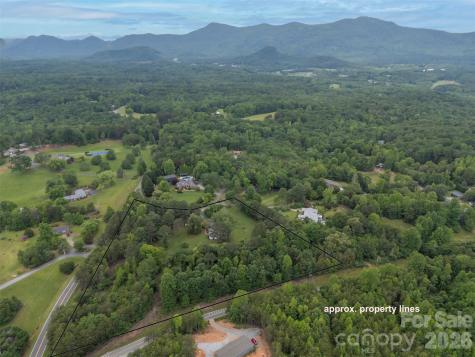 64 Persimmon Hill Drive Columbus NC 28722