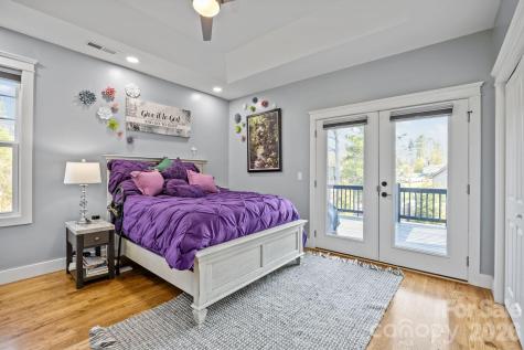 2 Wood Path Lane Arden NC 28704