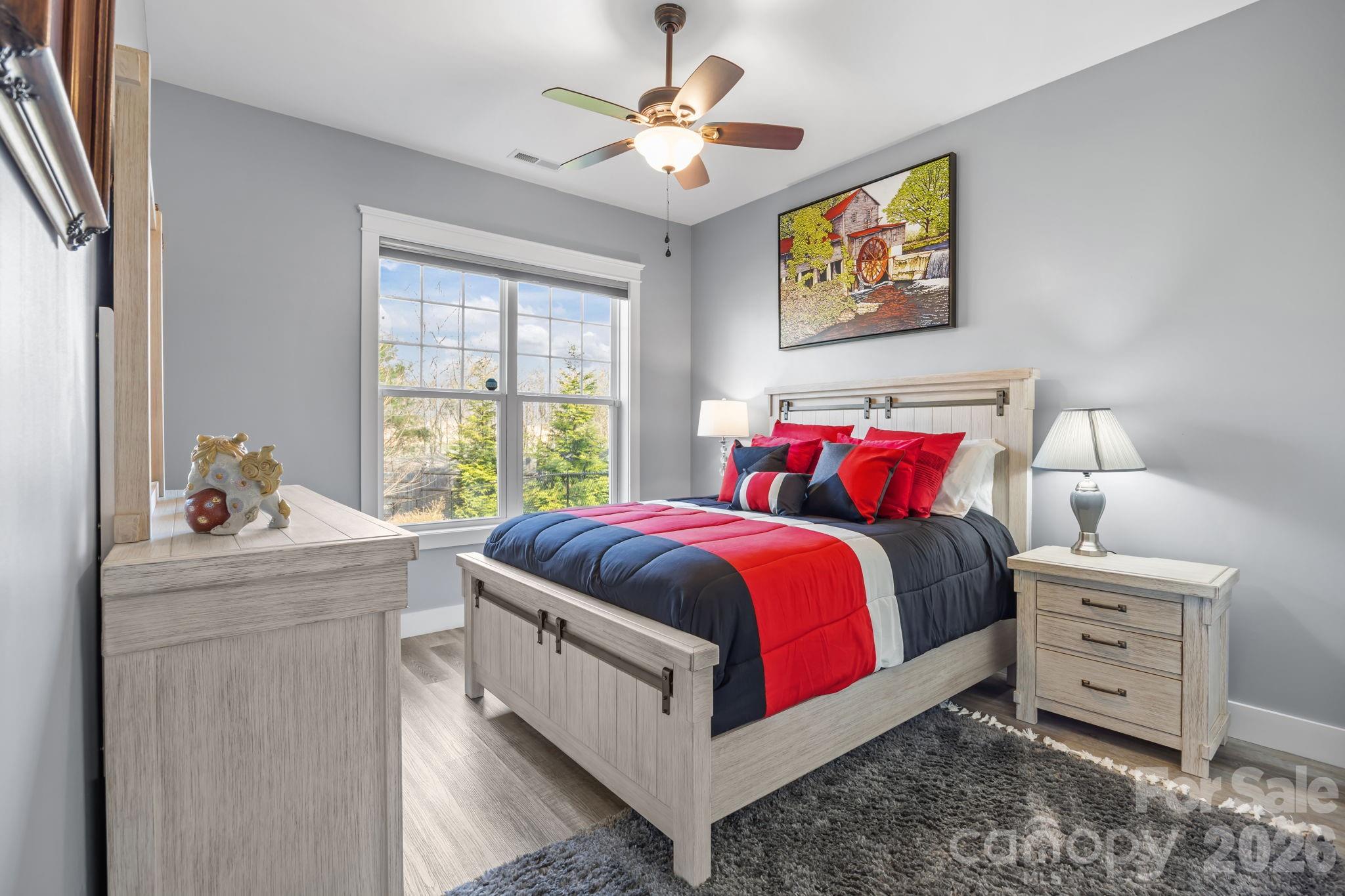 2 Wood Path Lane Arden NC 28704