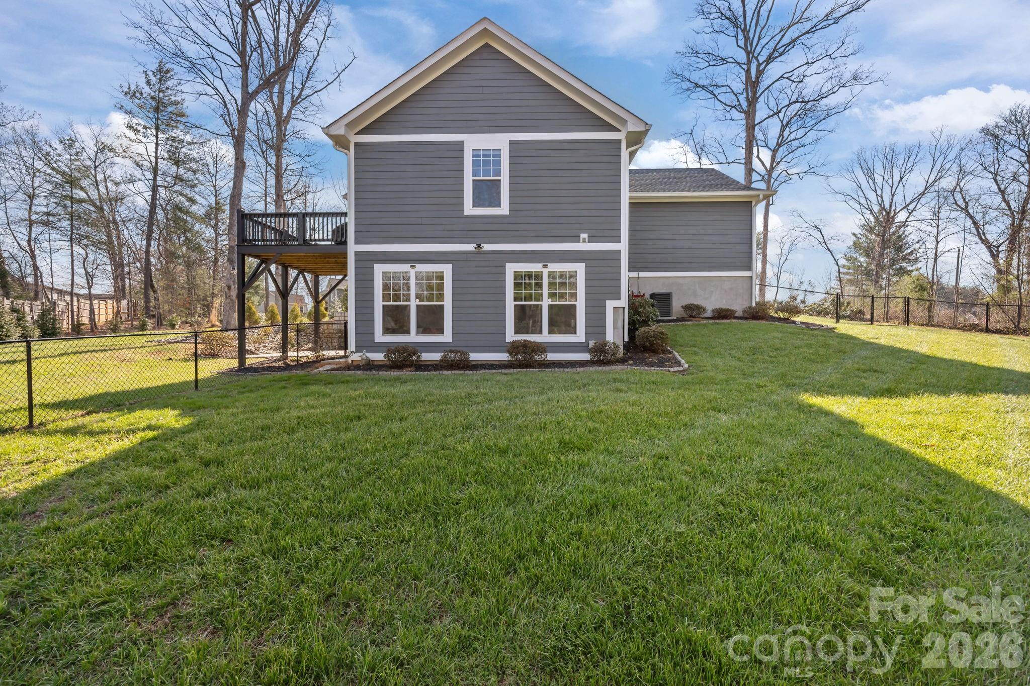 2 Wood Path Lane Arden NC 28704