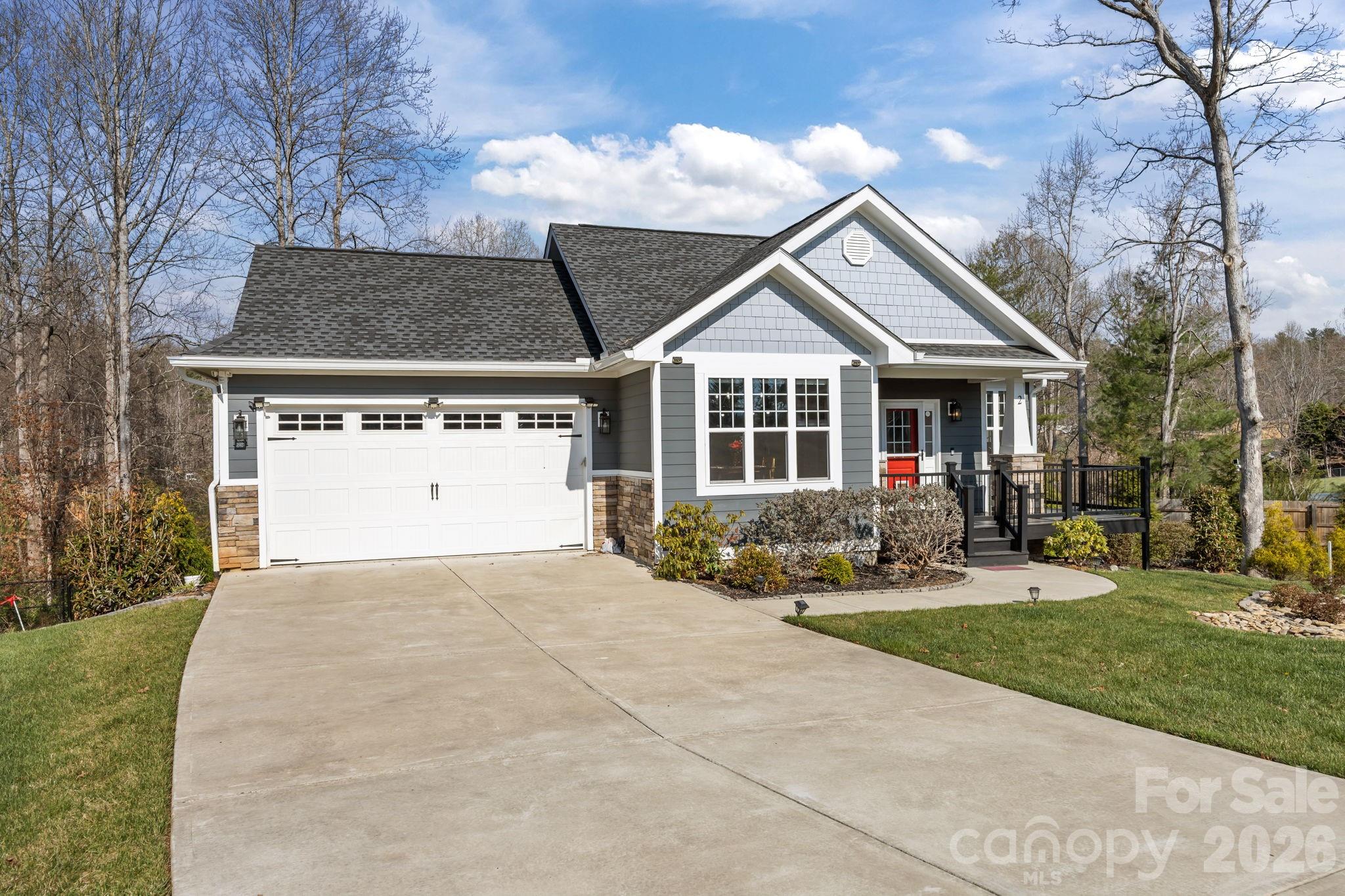 2 Wood Path Lane Arden NC 28704