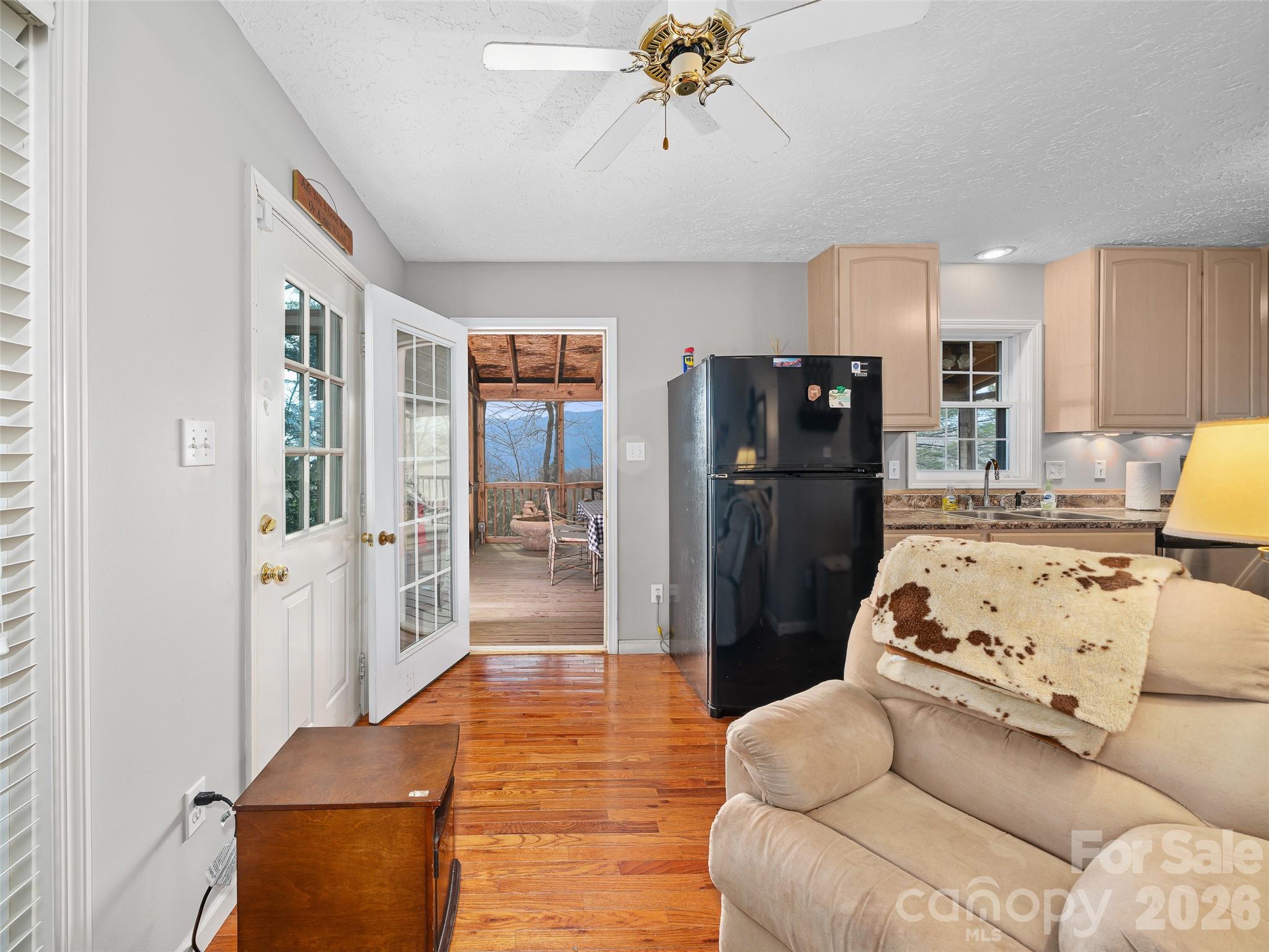 120 Wintergreen Patch Lane Burnsville NC 28714