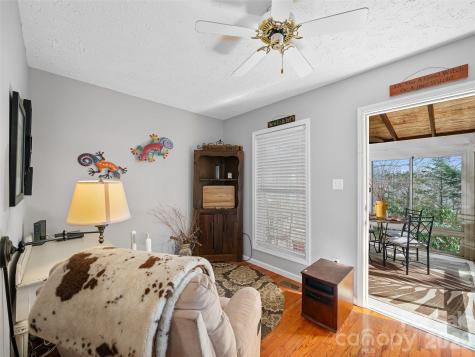 120 Wintergreen Patch Lane Burnsville NC 28714